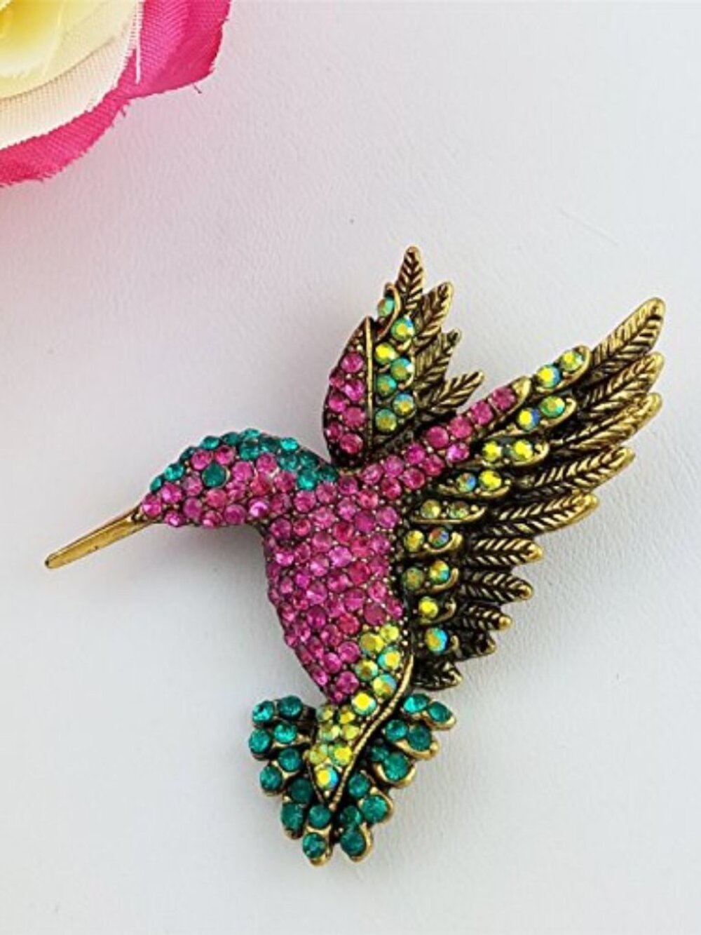 New -  Antique Gold Tone Bird Hummingbird Multi Color Austrian Crystal‎ Pin